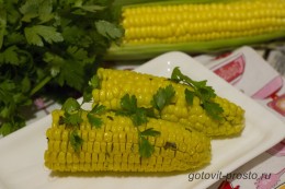 Кукуруза, запеченная в духовке в фольге